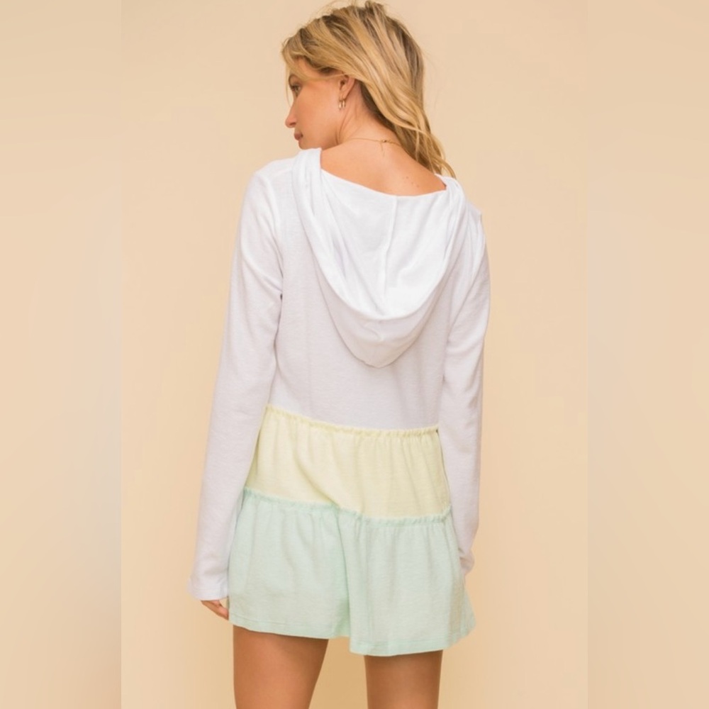 NEW ARRIVAL! COLOR BLOCK RUFFLE PULLOVER ☀️💕 - Picture 7 of 8